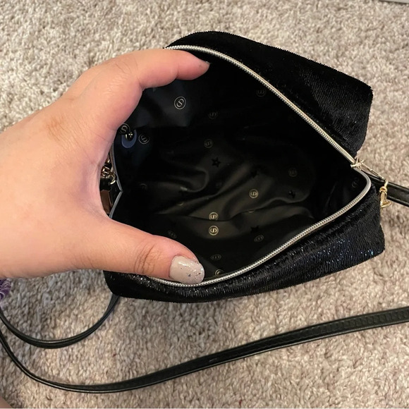 Dior black with gold cross body bag - Picture 7 of 8